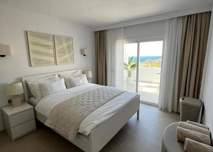 Sweet Tenerife, Ocean View Апартаменты *